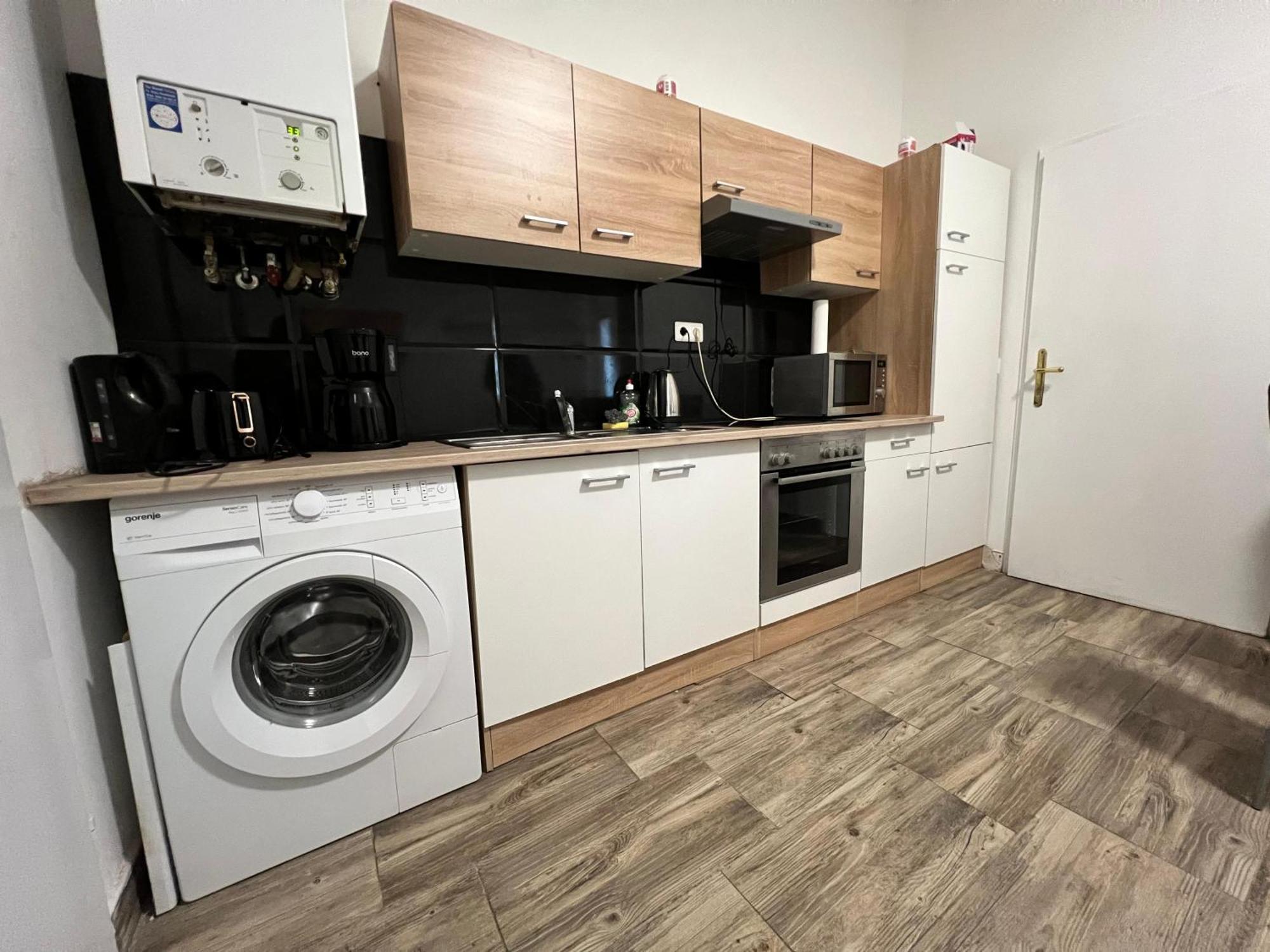 Comfortable 3Br Apt Prime Location In Wina Bagian luar foto